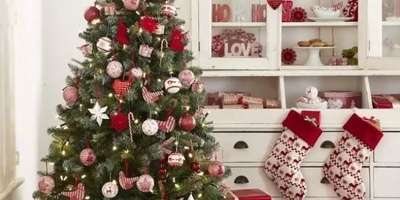 حتى شجره عید المیلاد تبین أنها إیرانیه! الکشف عن شجره عید میلاد فارسیه قدیمه فی متحف + صور