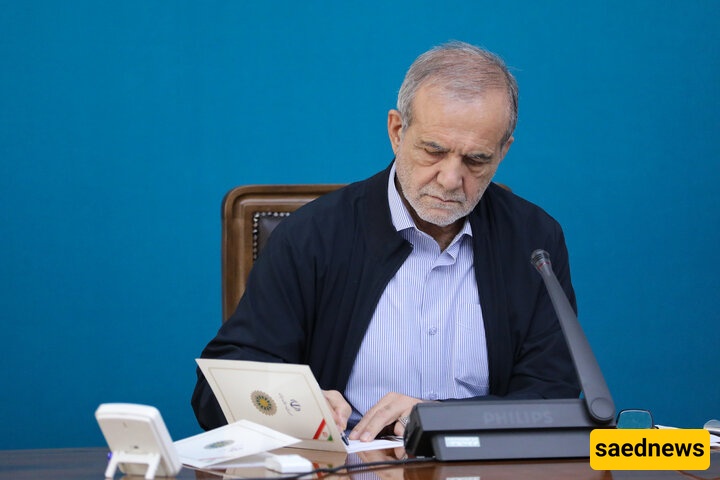 الرئیس الایرانی: مسؤولو البلاد یجعلون توصیات قائد الثوره نصب اعینهم