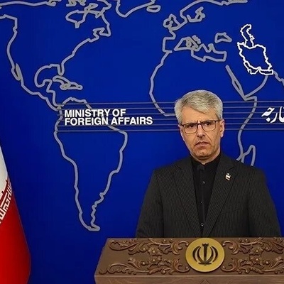 بقائی: استضافه أعداء إیران تعکس نکرانًا للجمیل تجاه الماضی وافتقارًا إلى بُعد النظر