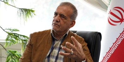 داخل الحیاه الخاصه لمسعود بزشکیان: کم عدد أبنائه وأحفاده؟ اثنان منهم تخرّجا من جامعه شریف + صوره