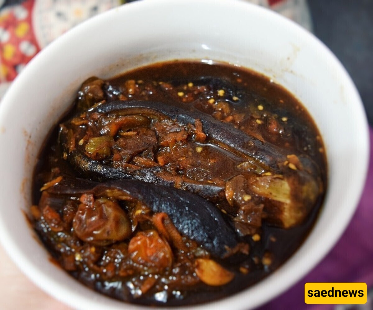 کیفیه تحضیر مخلل الباذنجان والزرّیک: التوابل المثالیه للمطبخ الإیرانی