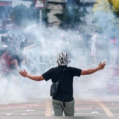 العنف یشتعل فی نیبال: الشرطه تقتل 19 متظاهرًا بسبب قیود الإنترنت