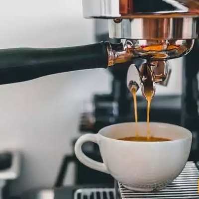 8 أسباب تجعل القهوه تحترق فی ماکینه الإسبریسو (وکیفیه منع ذلک)