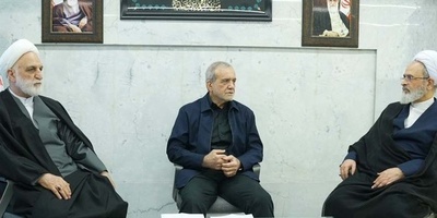 إیران.. انعقاد الجلسه الثانیه لمجلس القیاده المؤقت بمشارکه بزشکیان وإیجئی وأعرافی