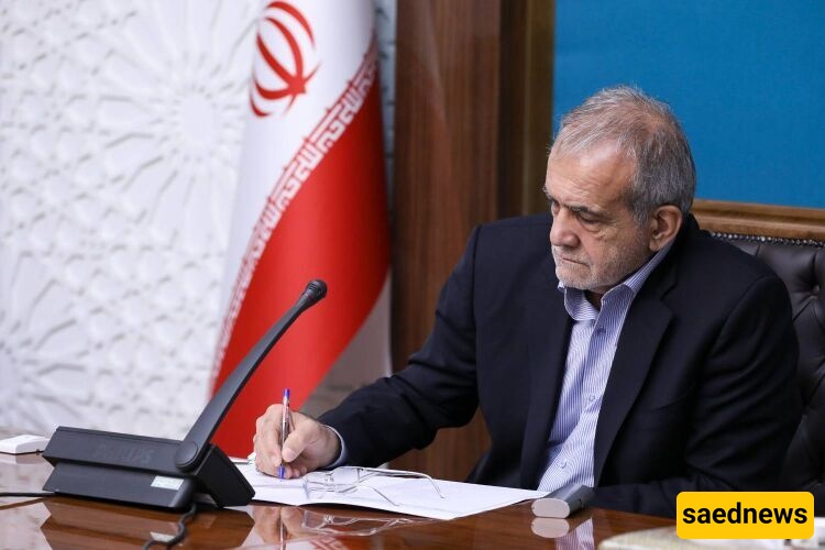 الرئیس بزشکیان یهنئ الفریق الوطنی الإیرانی لعلم النجوم والفیزیاء الفلکیه لفوزه ببطوله الاولمبیاد العالمی