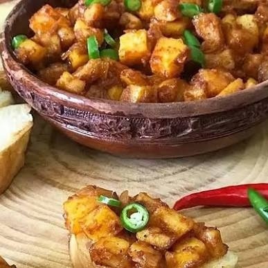 وصفه بطاطس دو بیازا بمعجون الطماطم