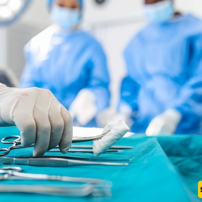 أربعه أیام على طاوله الجراحه: أین أُجریت أطول عملیه جراحیه فی العالم؟