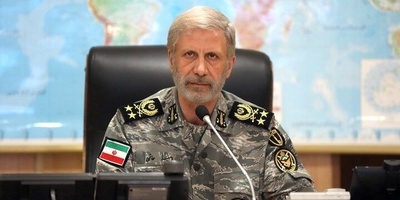 قائد الجیش یهنئ بتعیین أمین عام المجلس الأعلى للأمن القومی
