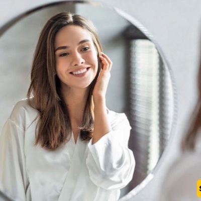فی أی عمر یُنصح بالبدء بروتین للعنایه بالبشره؟