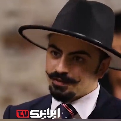 بفیدیو صادم؛ معارض إیرانی موالٍ للکیان الصهیونی یبرر مجازر الاحتلال بحق 20 ألف طفل فلسطینی!
