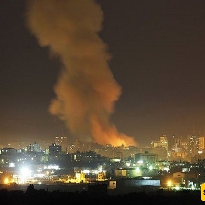 ثلاث انفجارات تهز العاصمه السوریه دمشق، حسب وسائل الإعلام المحلیه