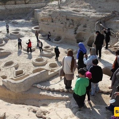 تلالغت ویلز فی قشم: وجهه لا تفوَّت فی إیران