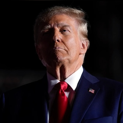 تکهنات حول وفاه ترامب؛ لم تصل أی أخبار من الرئیس الأمریکی منذ ثلاثه أیام!