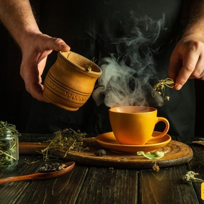 أفضل أنواع شای الأعشاب لخفض الکولیسترول المرتفع: أیُّ عشبه فعّاله حقًا؟