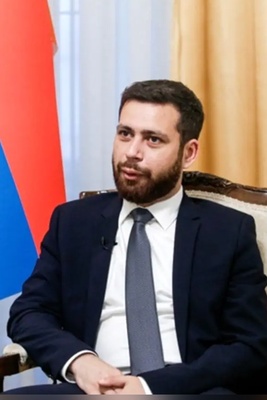 أرمینیا تؤکد لإیران على الحدود التاریخیه والتعاون الاستراتیجی والاستقرار الإقلیمی