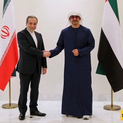 الإمارات تُفرج عن ملیارات الدولارات لإیران وفق تقاریر