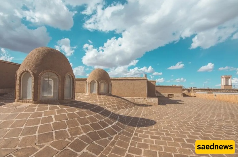 بیت منوچهری