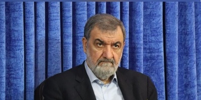إشاده رضائی بالدعم الشعبی للنظام الإسلامی فی إیران