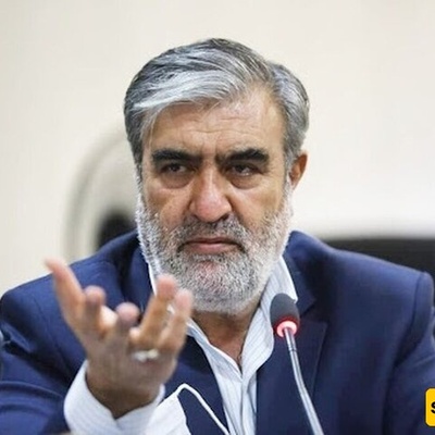 نائب إیرانی بارز: إیران ترفض المطالب الأمریکیه المبالغ فیها ولا تخطط لإجراء محادثات