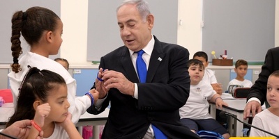 اعترف نتنیاهو بمراره: وسیط فی الاتجار بالأطفال هو شریکنا!
