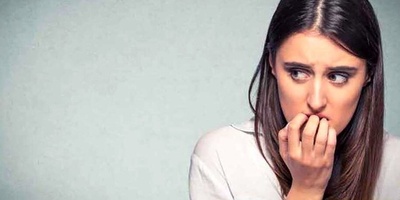 أکثر رقم صادم فی العالم وصوره الفتاه التی تعرضت للمضایقه 1000 مره