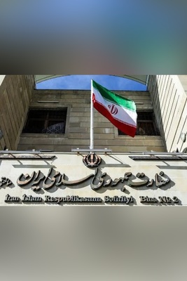 سفاره باکو تنفی اتهامات بربط الدبلوماسی الإیرانی بدعم تسلیحی لأرمینیا
