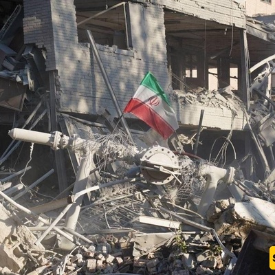 هجوم على نواه الذکاء الاصطناعی فی جامعه شریف للتکنولوجیا بإیران