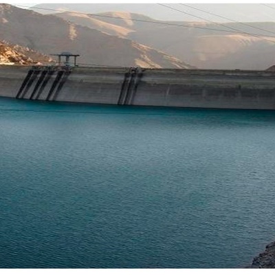 الأمطار الغزیره تعزز مخزون المیاه فی سد جیرفت!