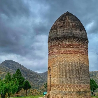 برج لاجیم.. القلعه الغامضه التی صمدت 1500 عام وسط غابات سوادکوه