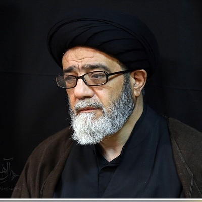 کیف رد آیه الله الهاشم على ثلاثه إخوه توائم یطلبون العمل: لقاء غیر معتاد