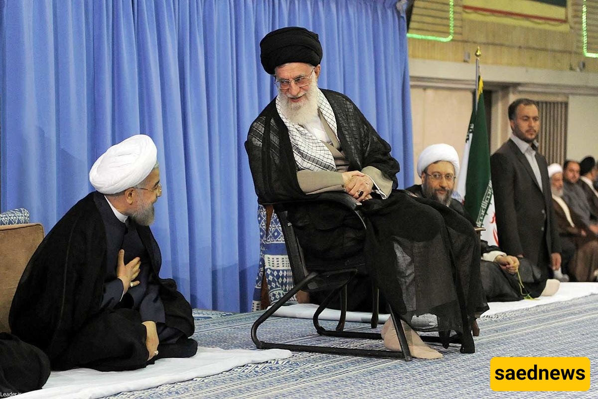 صور نادره ومؤثره: لحظات من صلاه قائد الثوره الإسلامیه والرئیس روحانی على متن سفینه حربیه إیرانیه