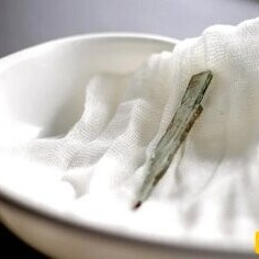 شظیه زجاج فی الکبد: سبب 9 سنوات من الألم