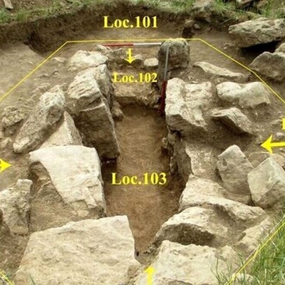 اکتشاف کنز کبیر فی موقع محظور