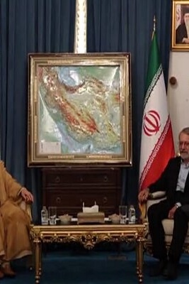 عمار الحکیم یلتقی لاریجانی فی طهران