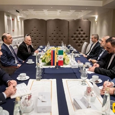 لاریجانی یؤکد على توقیع وثیقه شامله للعلاقات الاستراتیجیه بین إیران وأرمینیا