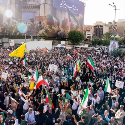 کیف هزم شعب إیران کل الأعداء رغم الصعوبات الاقتصادیه