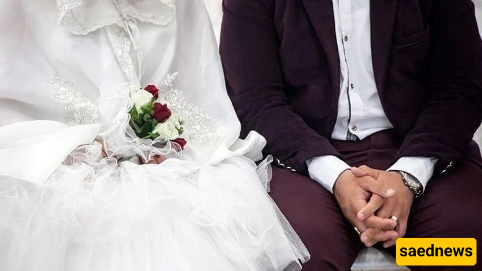العریس الفقیر وخاتم الزواج الذی خطف القلوب بعد 8 سنوات… قصه مؤثره + صور