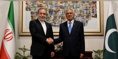 مباحثات بین کبار الدبلوماسیین الإیرانیین والباکستانیین حول التطورات الإقلیمیه