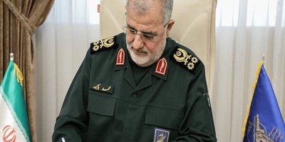 اللواء باکبور: الجرحى شهداء أحیاء ورصید استراتیجی لإیران