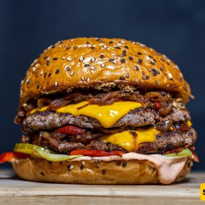 کیفیه صنع برغر عصیر ولذیذ بأسلوب المطاعم