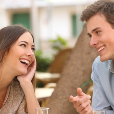 کیف تکون جذابًا من النظره الأولى