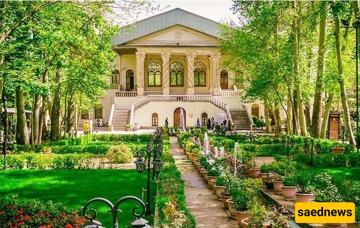 الهدیه الفاخره التی قدمها ناصر الدین شاه لابنته: الکف الذهبی محفوظ هنا