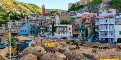 أسرار الحیّ التاریخی فی تبلیسی: استکشاف الشوارع العتیقه، والعماره المذهله، والجواهر الخفیه فی جورجیا