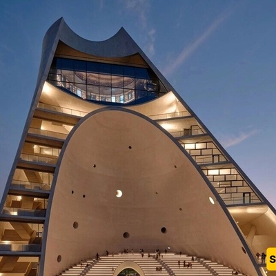 10 عجائب معماریه صینیه غریبه: من کنیسه جبلیه مستوحاه من فلک نوح إلى مکتبه فضائیه ملتویه من الطوب + صور مذهله