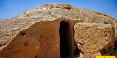 بیوت إشتهراد الصخریه القدیمه: صدى حیاه الأجداد منقوشه فی الحجر