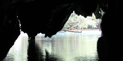 اکتشاف مخلوق نادر یشبه "الیونیکورن" فی کهف مائی بالصین + صور