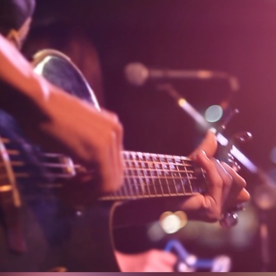 لماذا تمنحک أغنیتک المفضله هذا الشعور؟ دماغک لدیه إجابه مدهشه