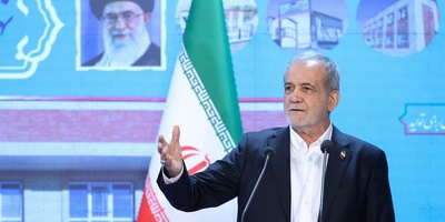 بیزشکیان بین الناس بحب کردستان: هذه الثقافه والموده لا یمکن استبدالها بالملیارات / تحیا إیران، تحیا کردستان…