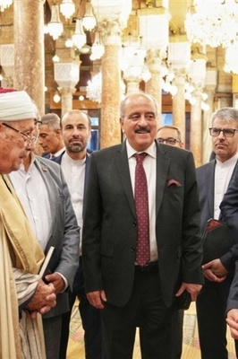 عراقچی یزور جامع الزیتونه ویلتقی مفتی تونس العام
