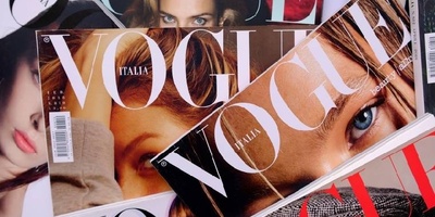 امرأه تبلغ من العمر 106 أعوام تصبح أکبر عارضه أزیاء فی تاریخ المجلات!